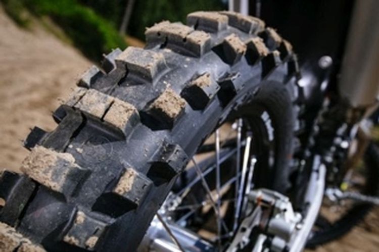 METZELER MCE 6 DAYS EXTREME chosen as Original Equipment tyre for 2017 new Enduro models of Husqvarna Motorcycles