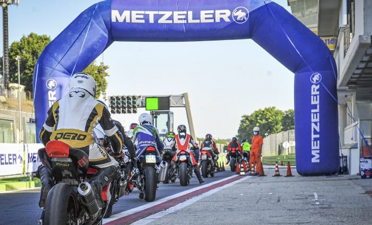 Al via la stagione METZELER DAY 2021: aperte le iscrizioni per la tappa di Vallelunga tramite il nuovo sito e-commerce dedicato agli eventi METZELER